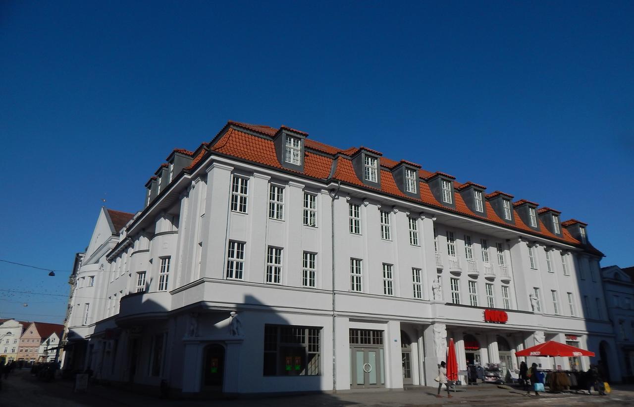sweet dream hostel&pension Güstrow Buitenkant foto