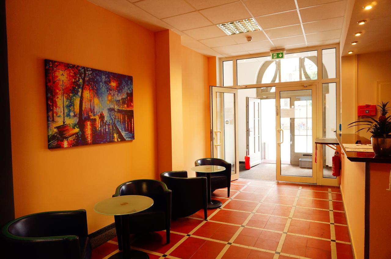 sweet dream hostel&pension Güstrow Buitenkant foto