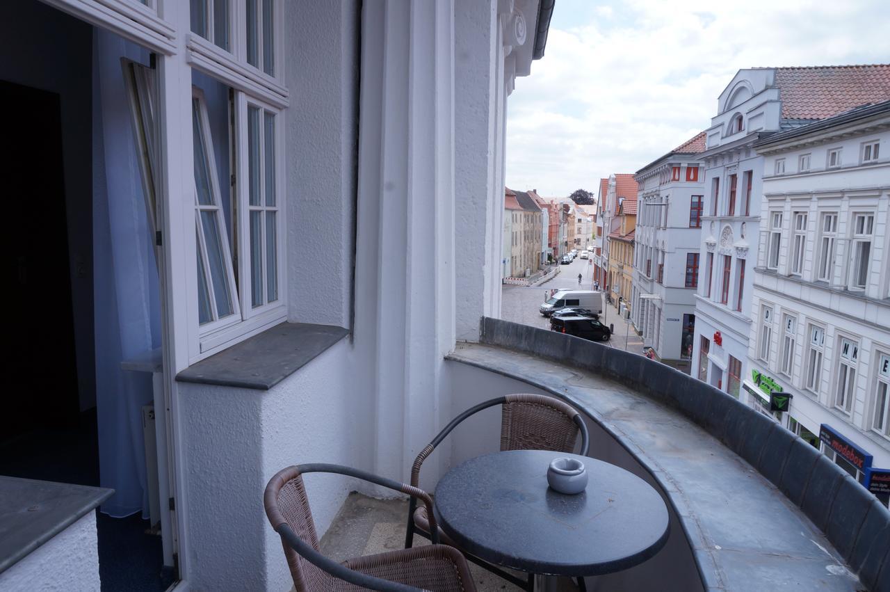 sweet dream hostel&pension Güstrow Buitenkant foto